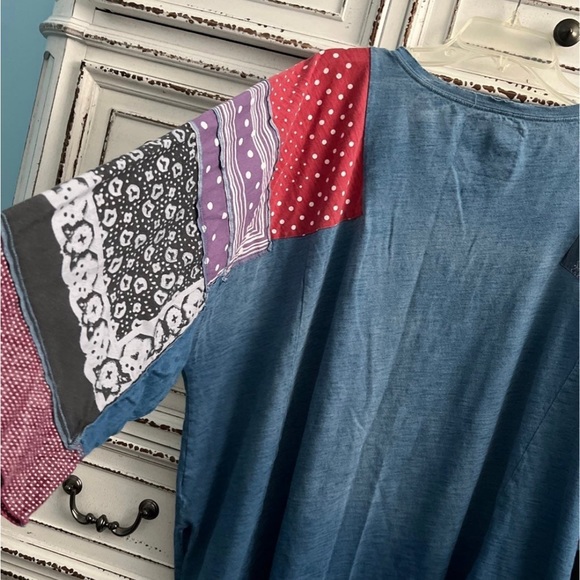 Free People oversized boho handkerchief pattern v-neck pullover Size L - Picture 7 of 16